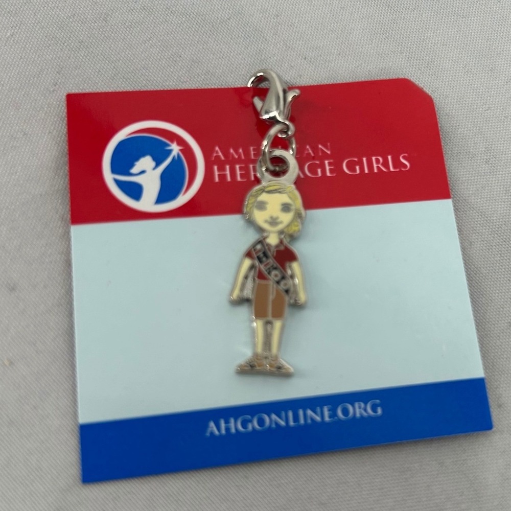 American Heritage Girls Explorer Charm Glory Be Collectibles DISCONTINUED‎